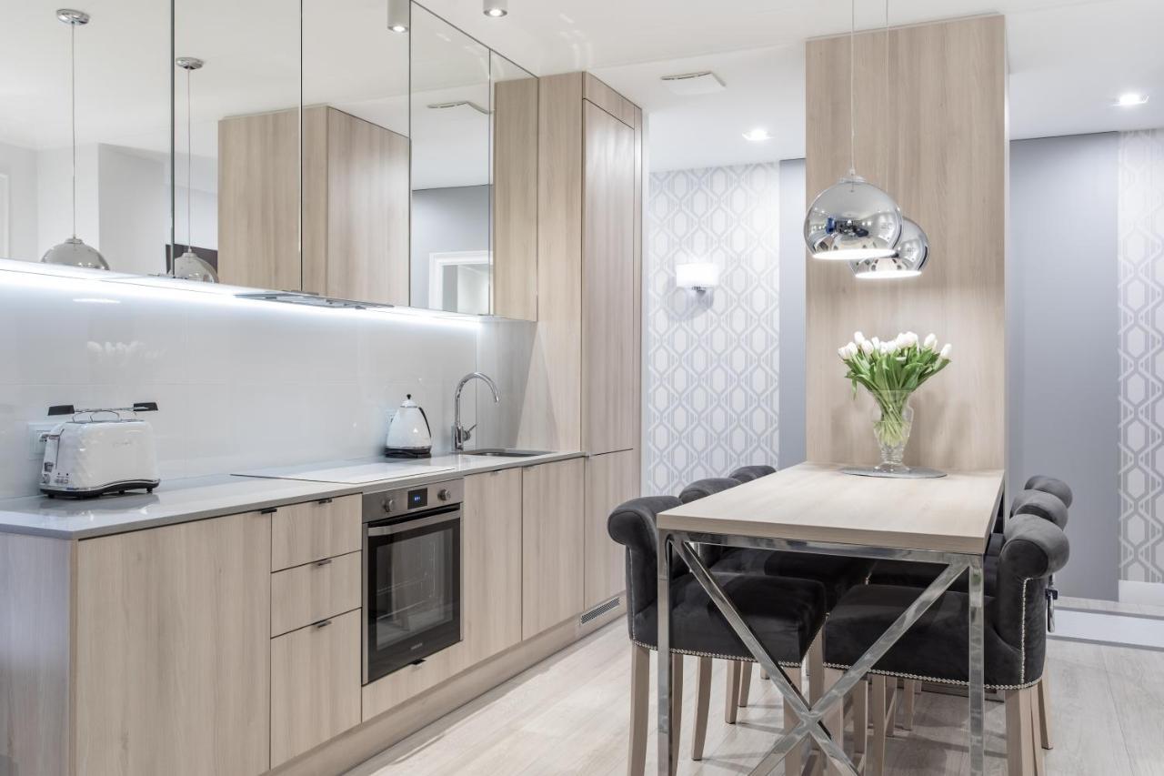 Lion Apartments - Naviflat Brabank Premium Apartment With Parking 그단스크 외부 사진