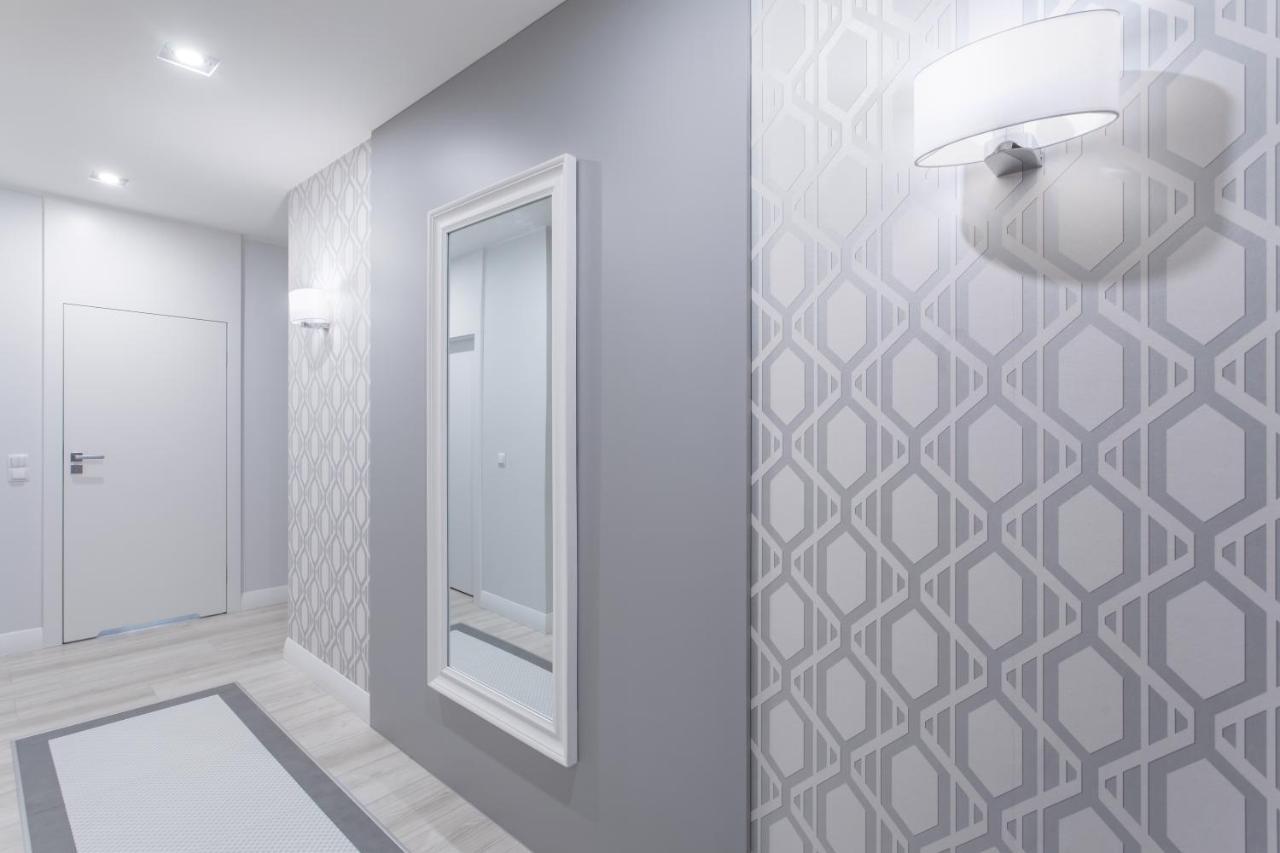 Lion Apartments - Naviflat Brabank Premium Apartment With Parking 그단스크 외부 사진